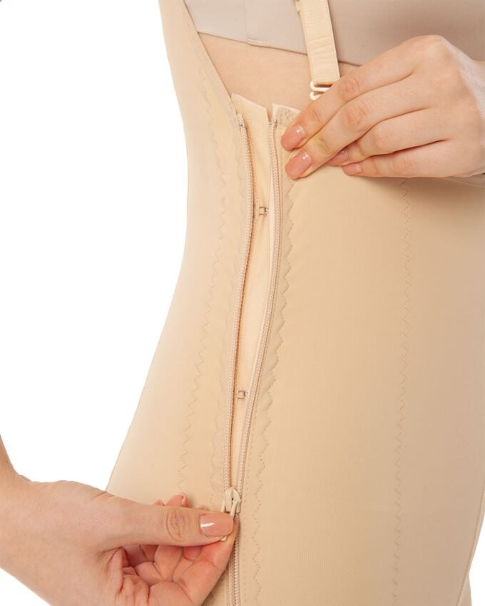 REF 222 Zippered Under Breast - Above Knee / Extended Back) Liposuction Garment