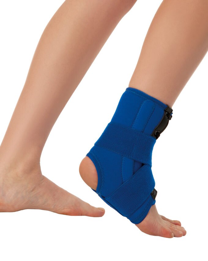 REF 827 Ankle Support With Spiral Stays