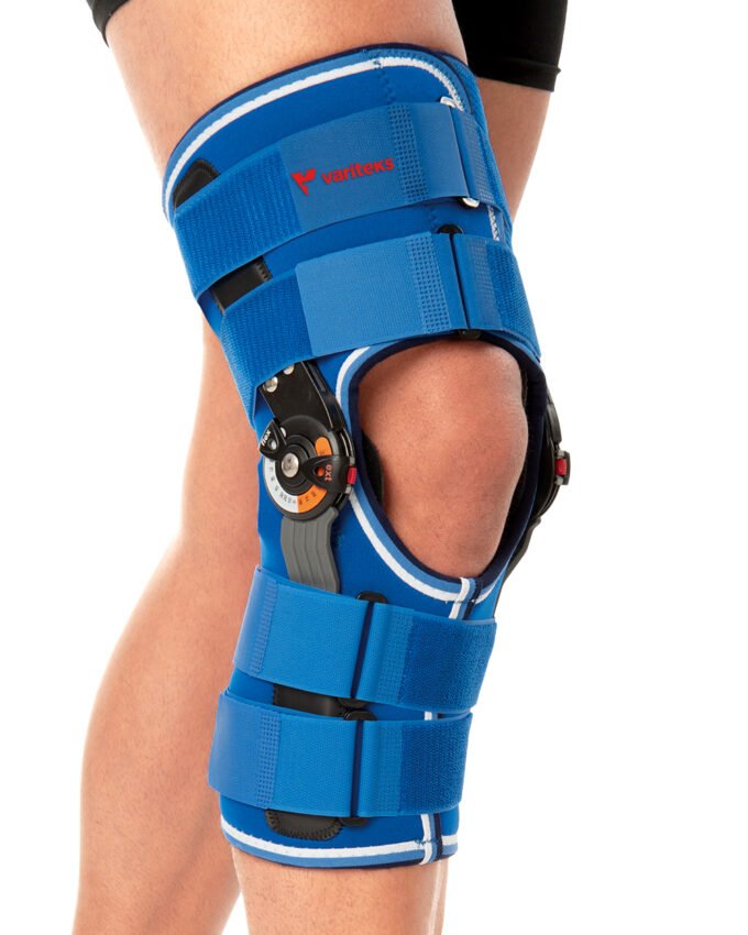 REF 828 Hinged Stabilizing Knee Brace