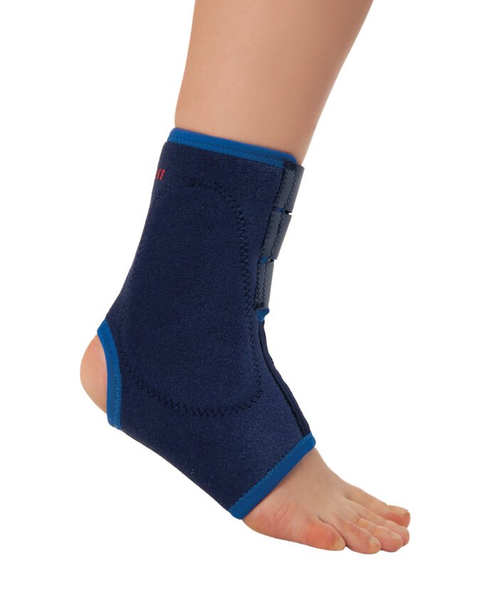 REF 844 Ankle Brace With Support